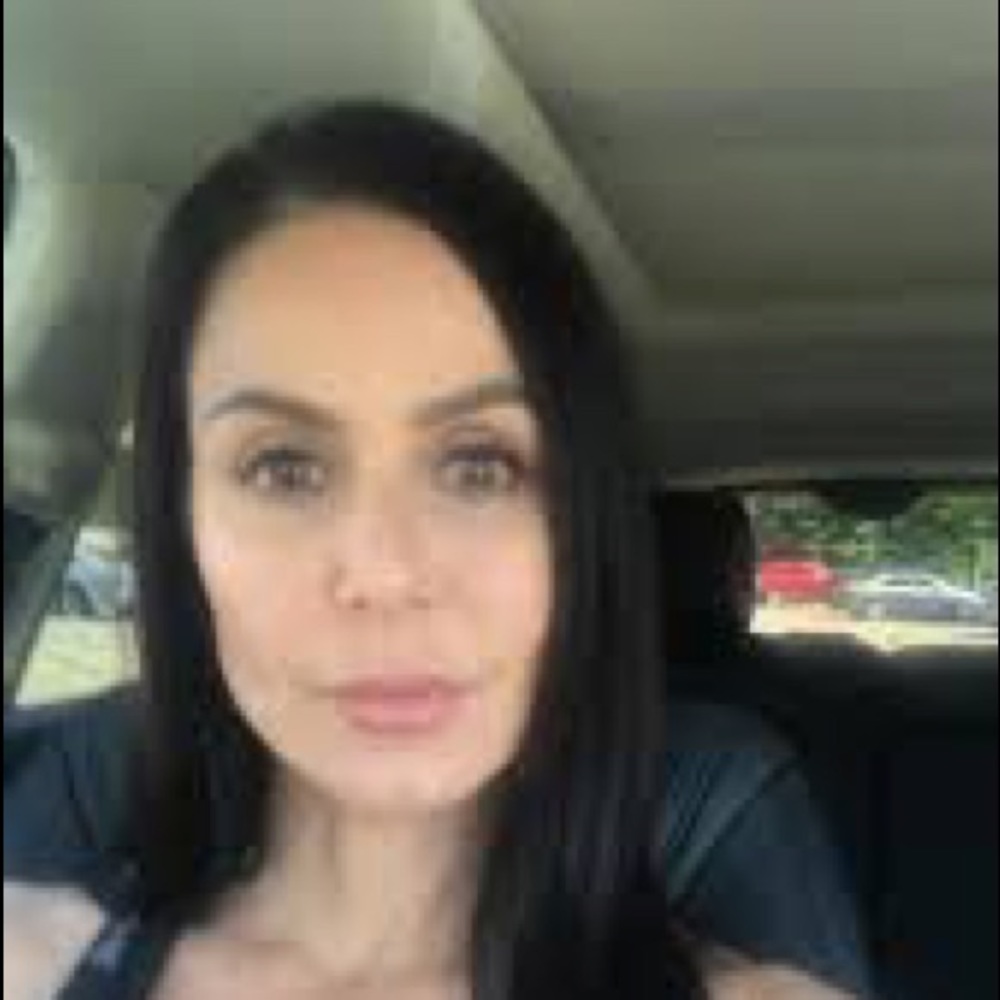 Meet your Posher, Riley